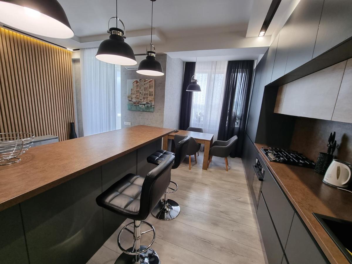 Diplomat The Best Ultra Central Apartaments Chisinau Exterior foto