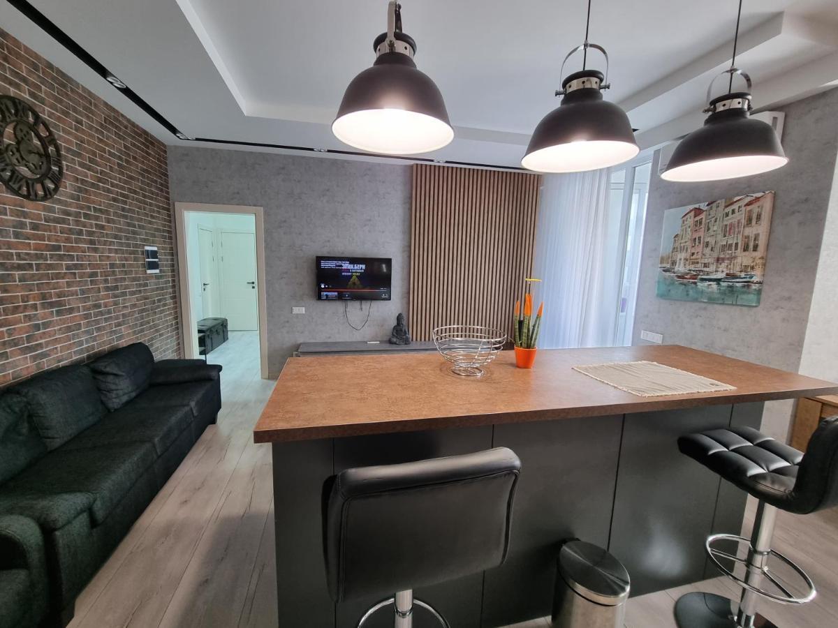 Diplomat The Best Ultra Central Apartaments Chisinau Exterior foto